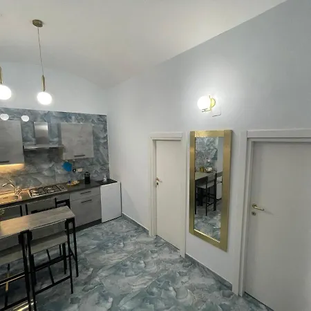 Luxury Blue House Apartment *